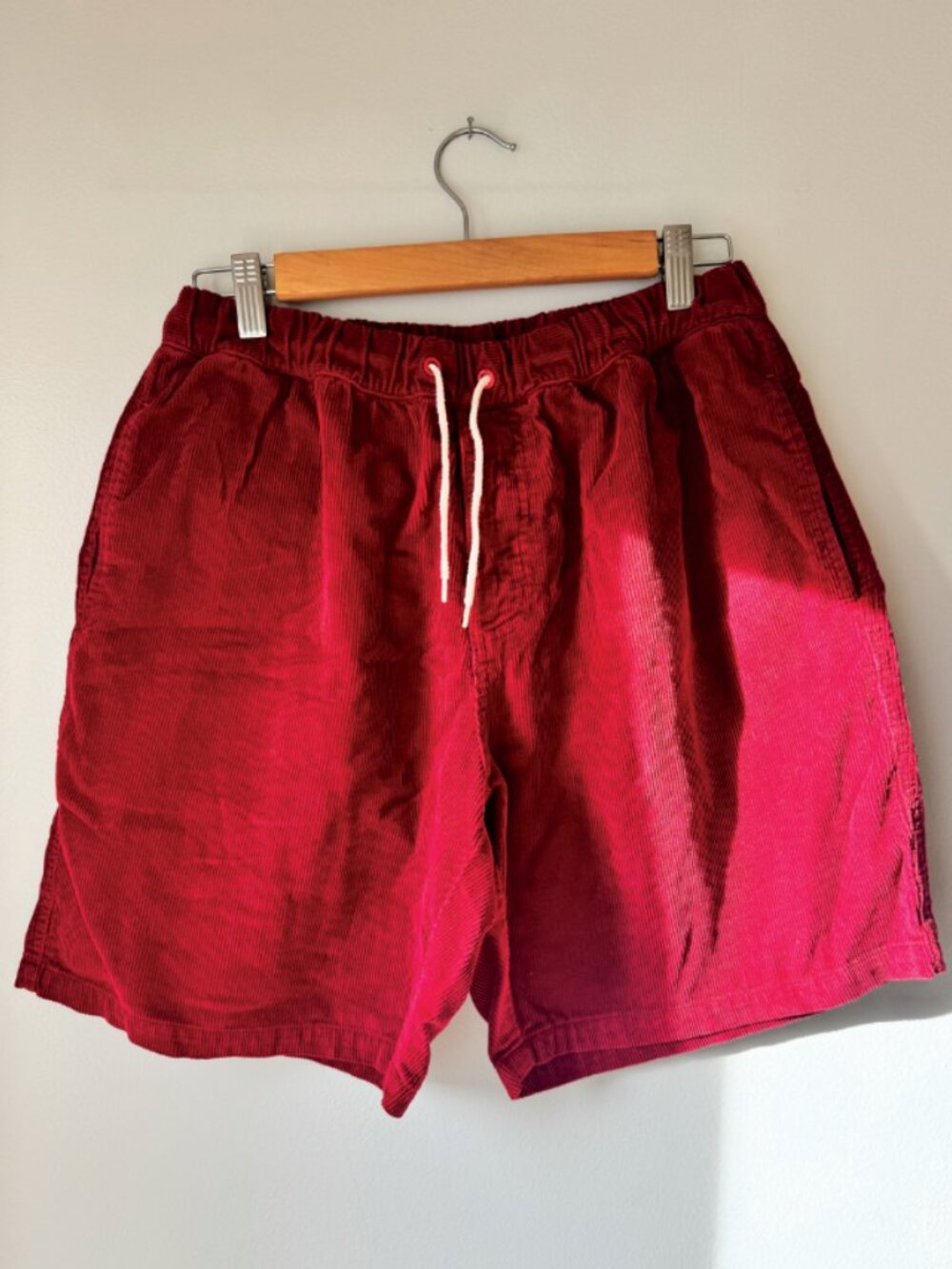 Iron & Resin Burgundy Corduroy Elastic Waist Short XL